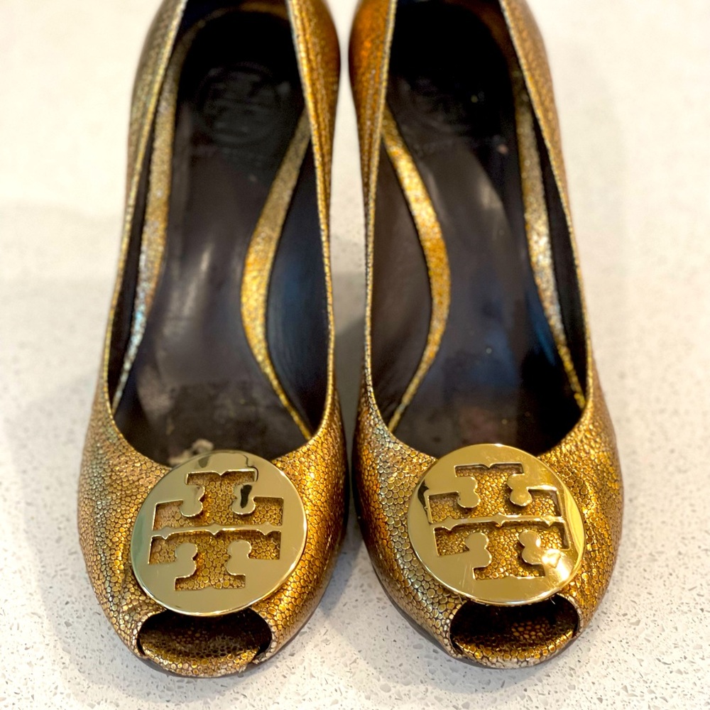 Tory Burch pums